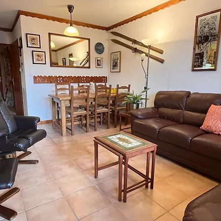 Stunning View And Spacious Terrace 200m From Gondola Apartment *
